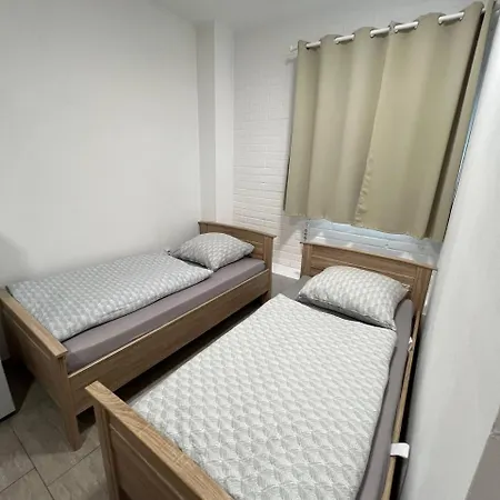 Messe Und Monteurzimmer *