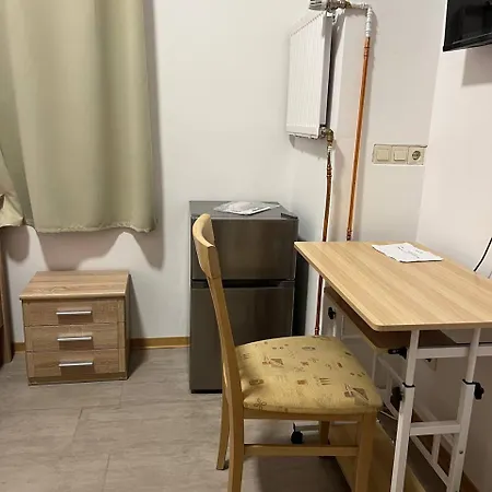 Messe Und Monteurzimmer בית אירוח *