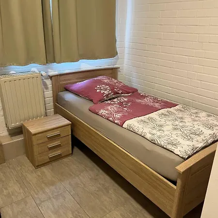 Messe Und Monteurzimmer *