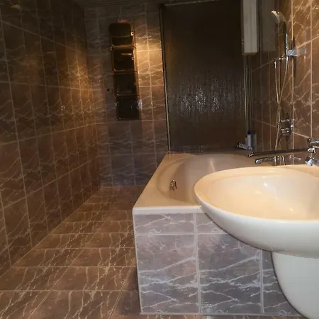 Messe Und Monteurzimmer *