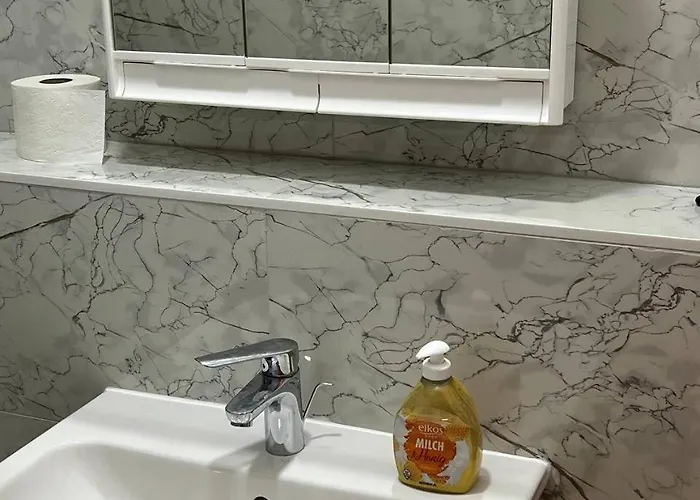 Messe Und Monteurzimmer