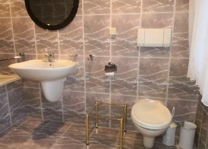 Messe Und Monteurzimmer *